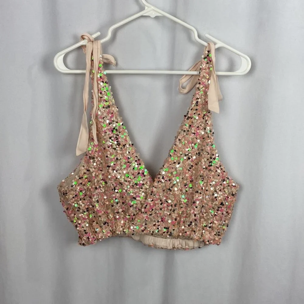 Free People Big Night Sequin Crop Top - Champagne Rose - Size Large NWOT - Picture 12 of 13